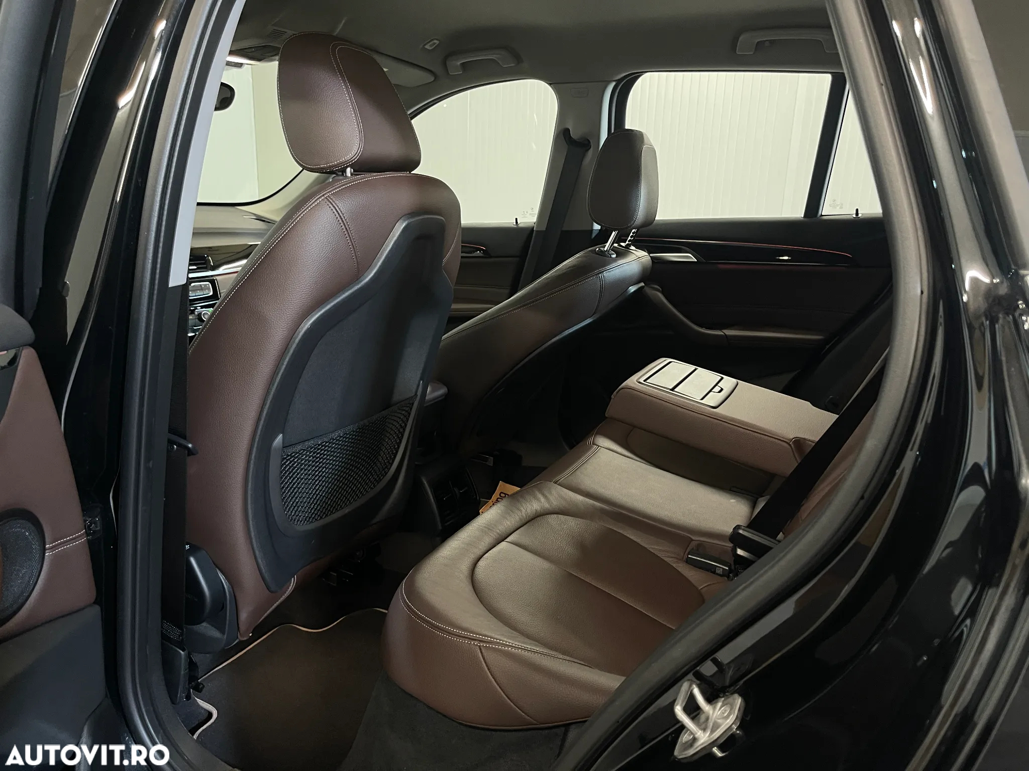 BMW X1 xDrive25e AT PHEV - 11