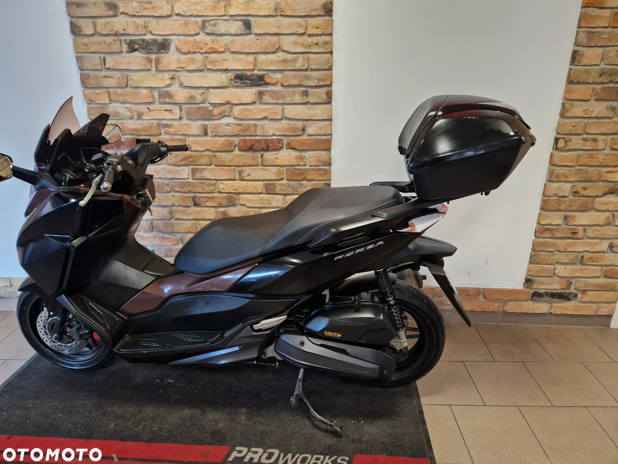 Honda NSS - 5