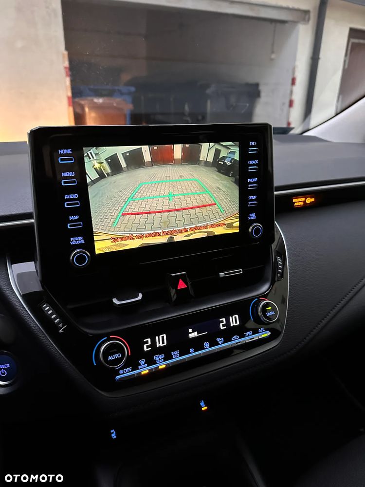 Toyota Corolla 1.8 Hybrid Comfort - 8