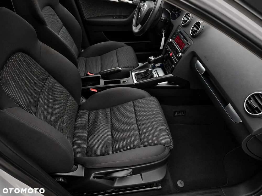 Audi A3 Sportback 1.4 TFSI Attraction - 26
