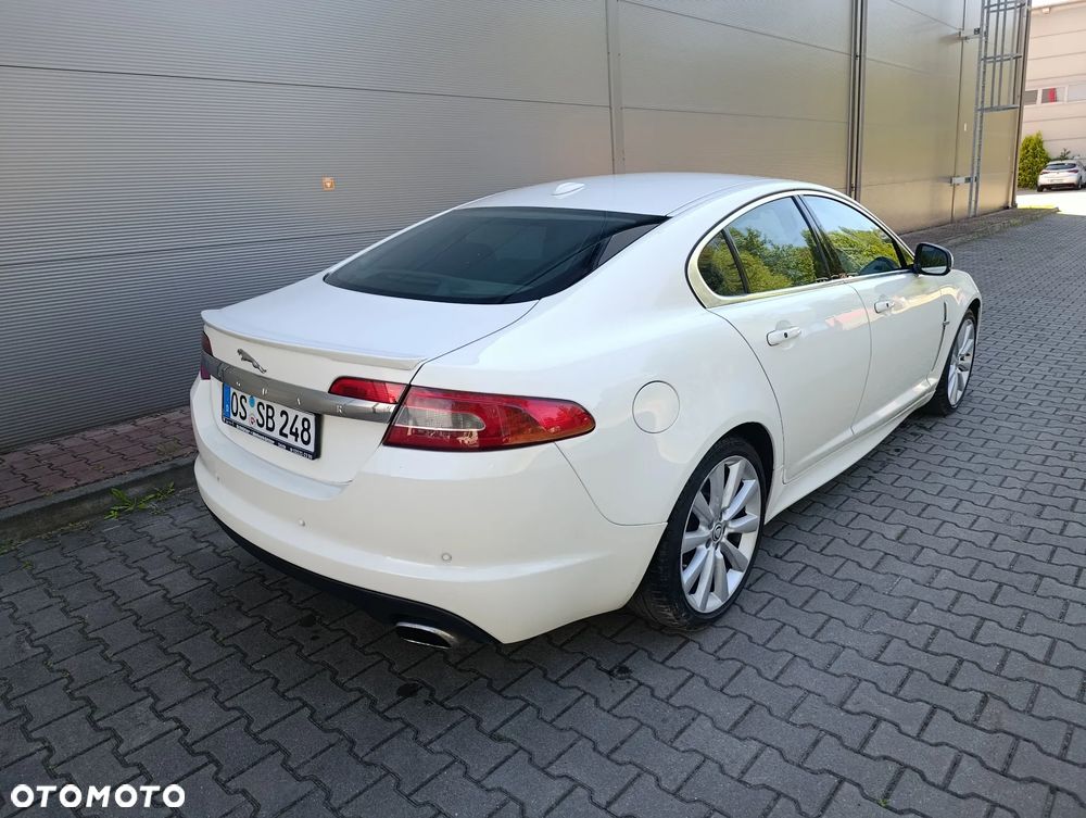Jaguar XF 3.0 V6 S Pace - 13