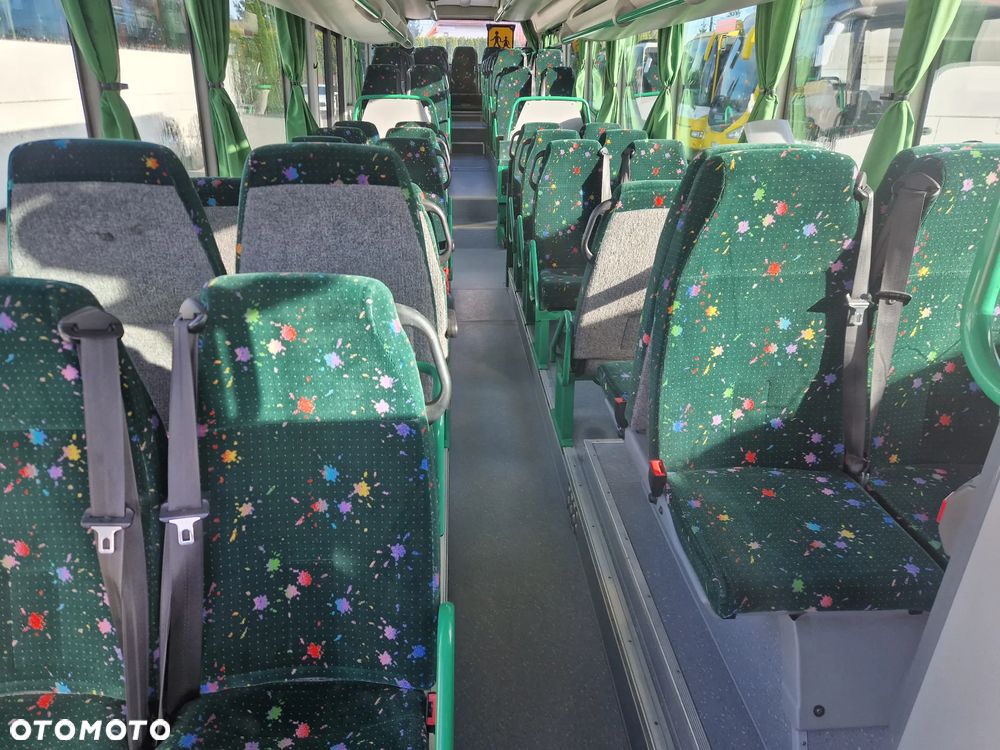 Iveco CROSSWEY LOW ENTRY^E6^AUTOMAT - 13