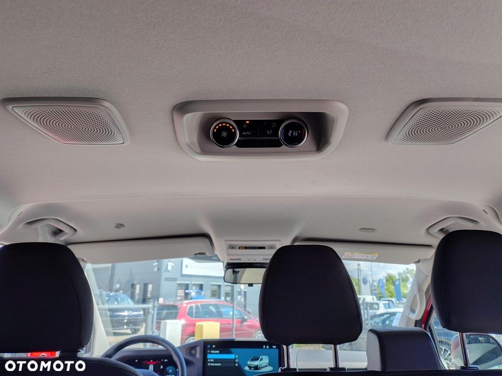 Volkswagen Caravelle 2,0 l TDI 150 KM / skrzynia biegów: 6-biegowa manualna rozstaw osi: 3500 mm - 22