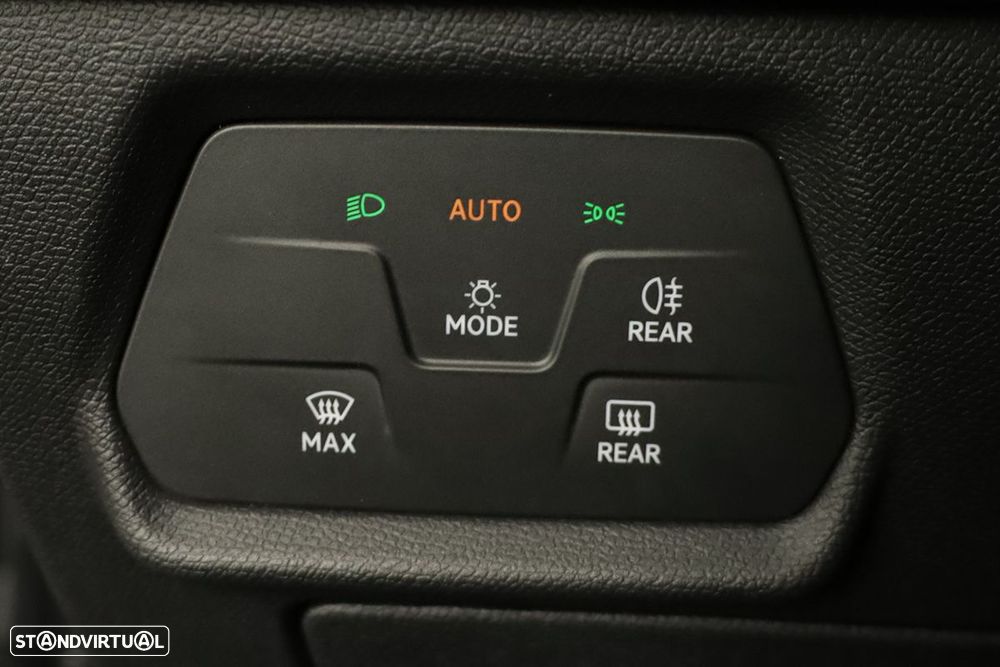 SEAT Leon ST 1.0 eTSI OPF DSG Style - 18