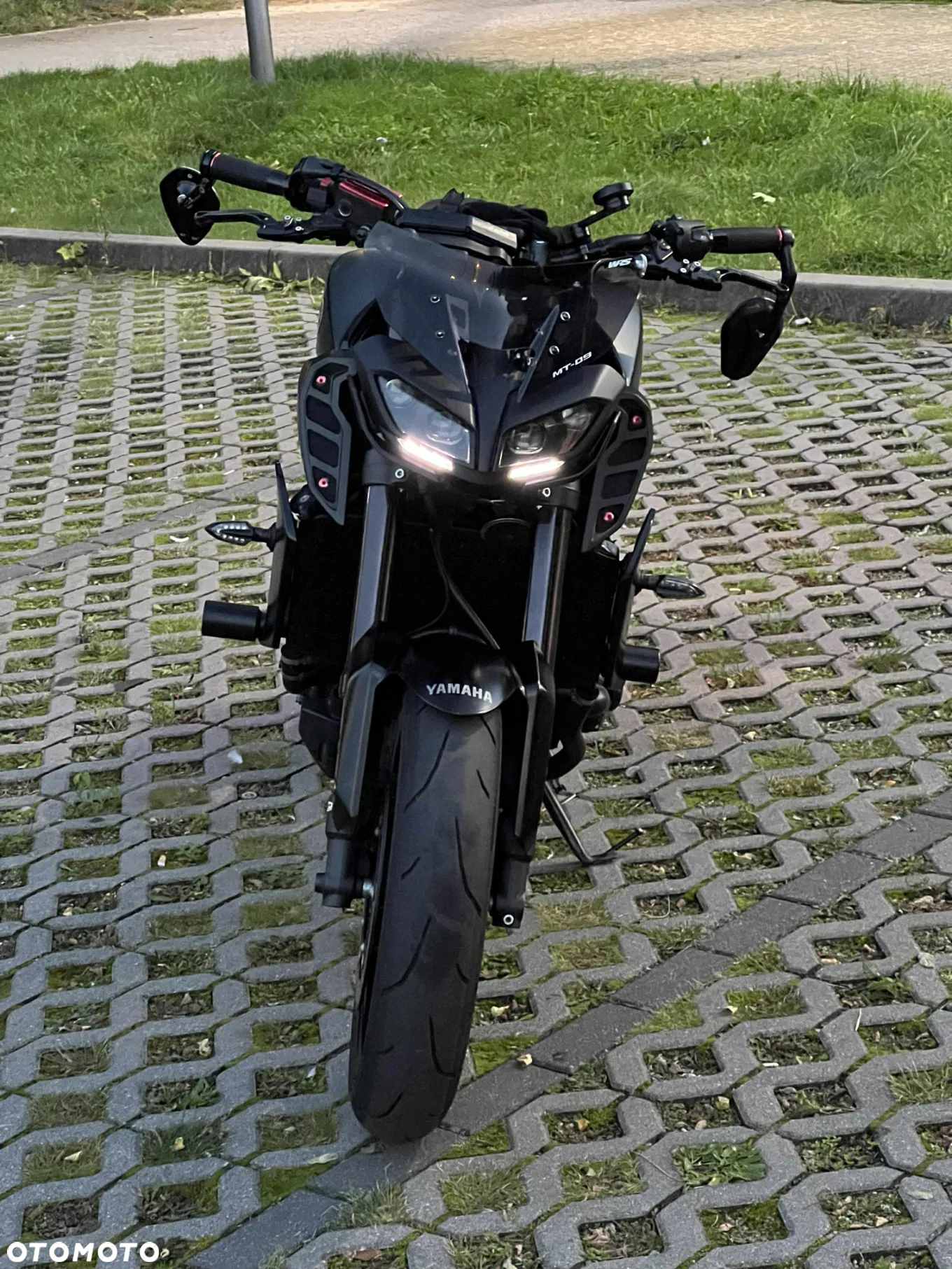 Yamaha MT - 7
