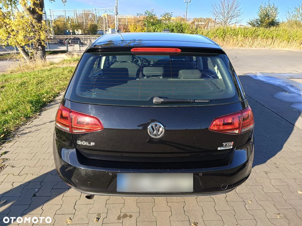 Volkswagen Golf - 4