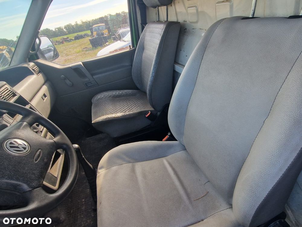 Volkswagen T4 - 10