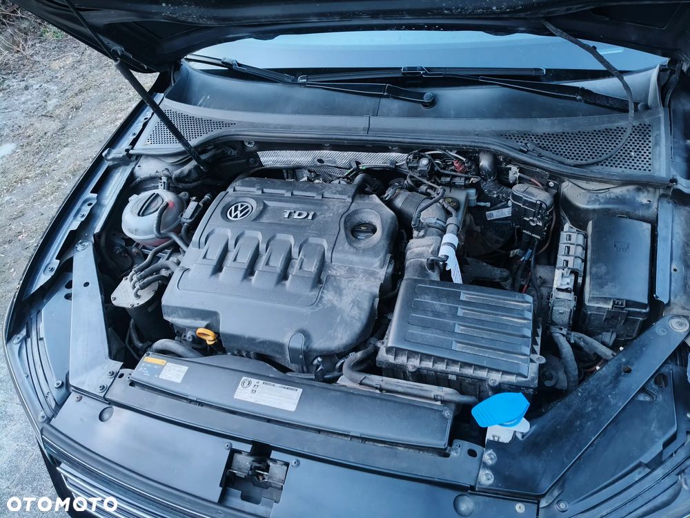 Volkswagen Passat - 20