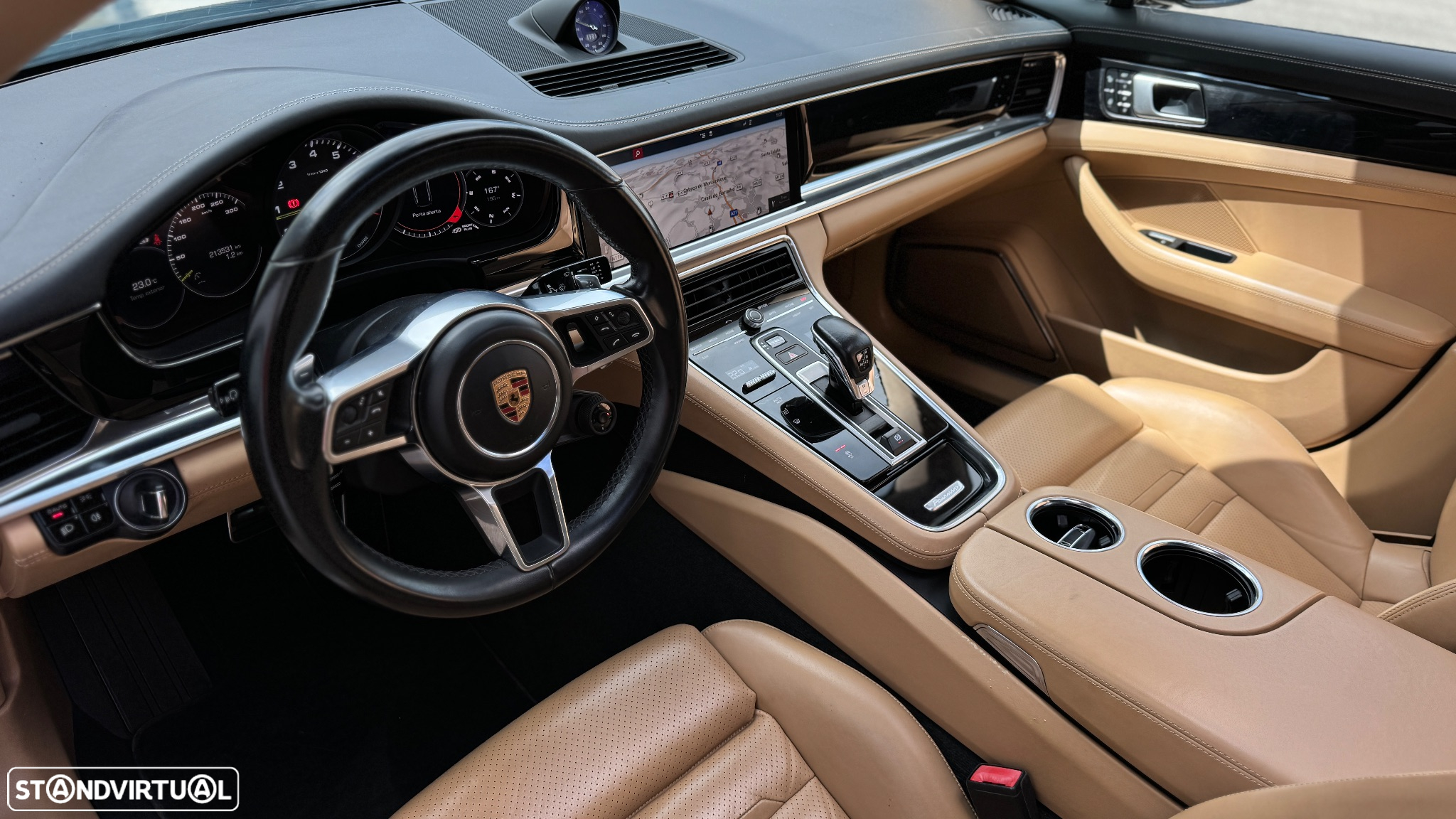 Porsche Panamera 4 E-Hybrid - 17