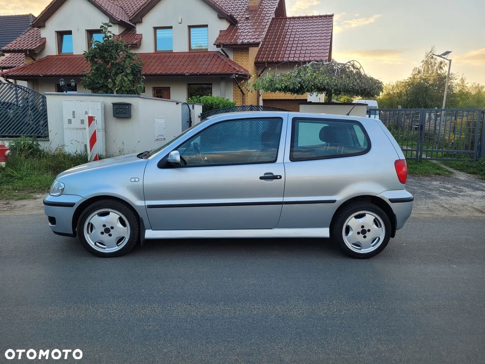Volkswagen Polo 1.4 16V Comfortline - 5