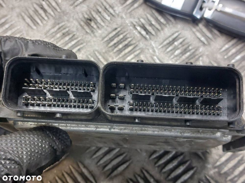 ZESTAW STARTOWY STEROWNIK KIA CEED II 1.6 CRDI 39111-2A977 0281031499 - 3