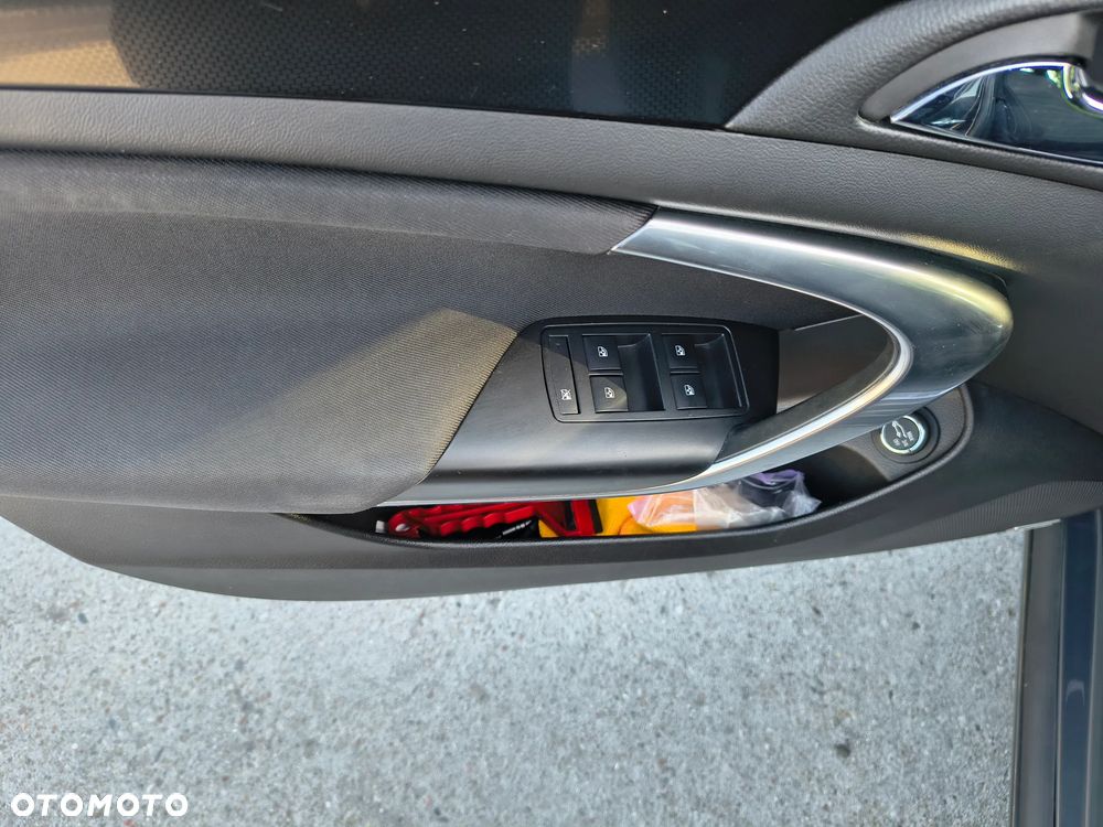 Opel Insignia 2.0 CDTI Active - 33