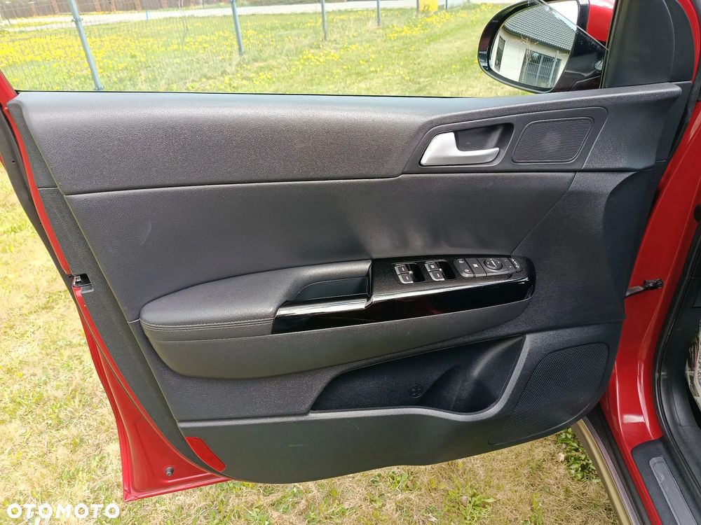 Kia Sportage 2.0 CRDI 2WD Spirit - 29