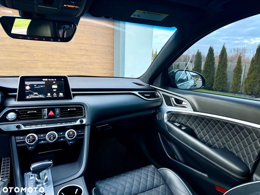 Genesis G70 - 19