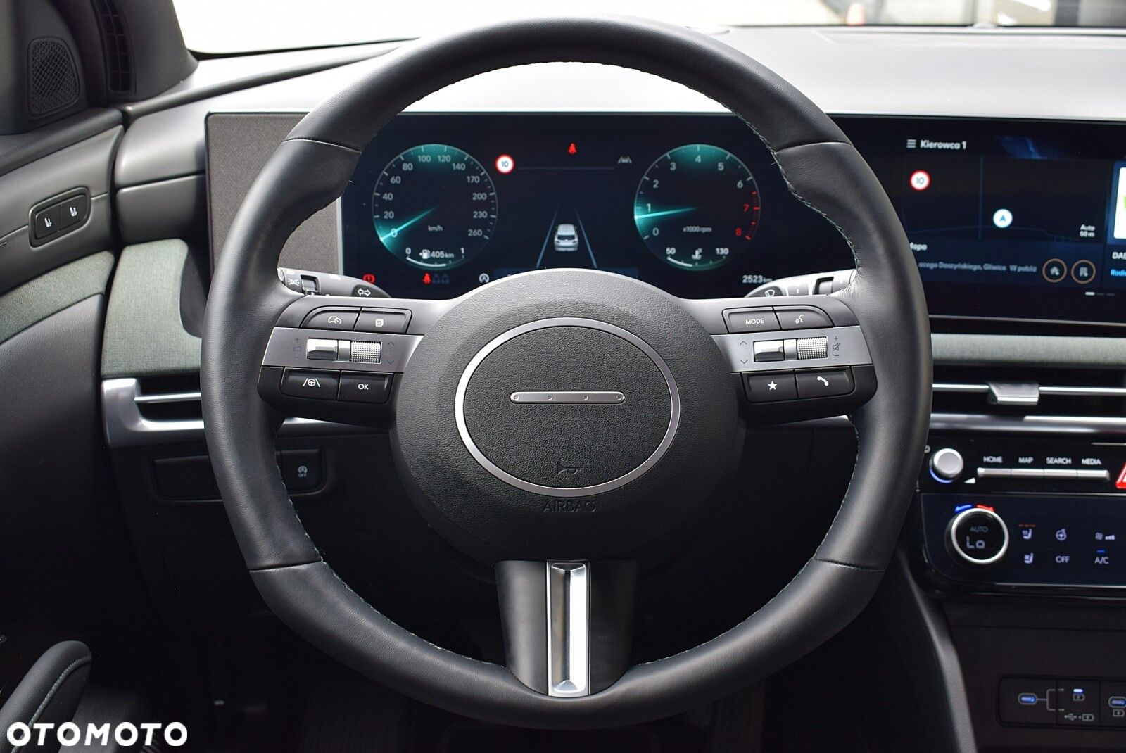 Hyundai Tucson - 32
