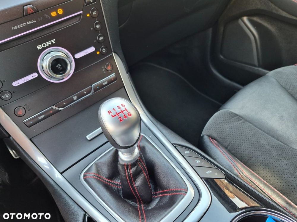 Ford S-Max - 18