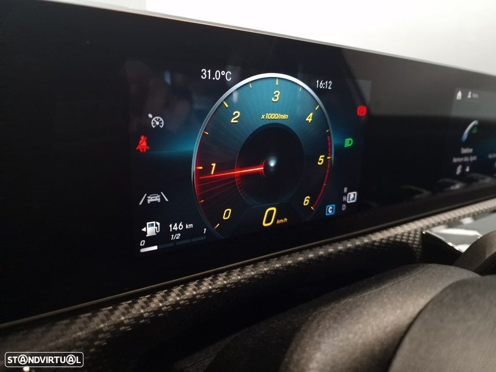 Mercedes-Benz A 180 Limousine d Progressive Aut. - 31