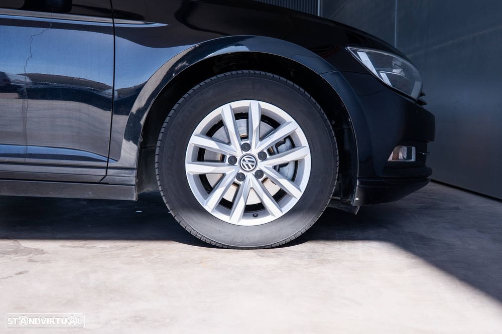 VW Passat Variant 1.6 TDI Trendline - 10