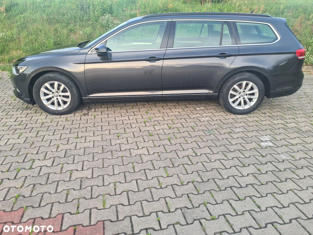 Volkswagen Passat Variant 2.0 TDI SCR DSG Business - 8