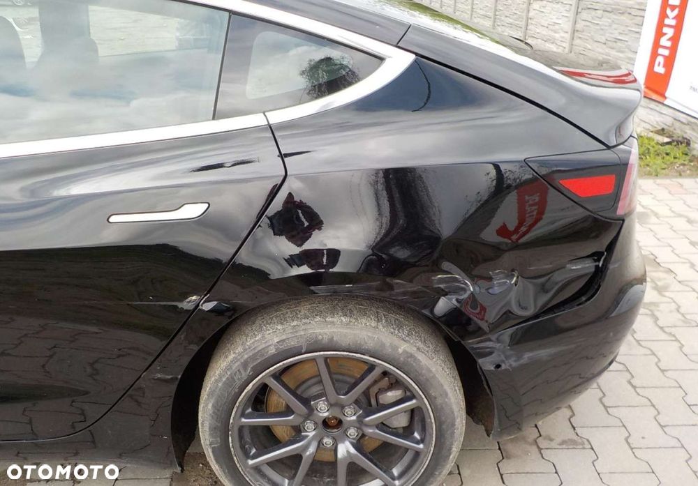 Tesla Model 3 Langstreckenbatterie Allradantrieb Dual Motor Performance - 14