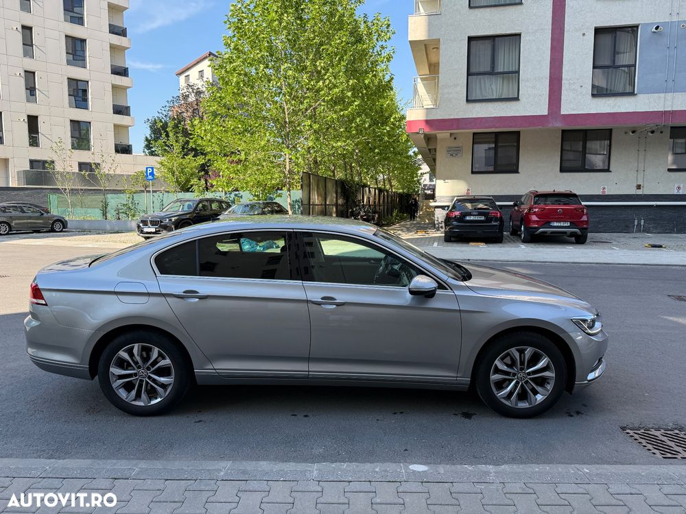 Volkswagen Passat 2.0 TDI DSG Comfortline - 6