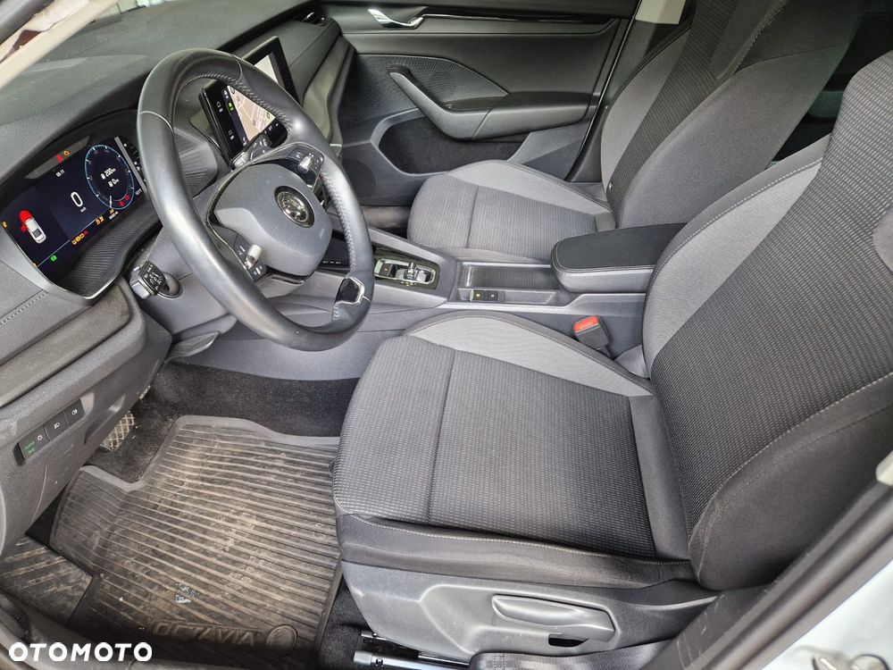 Skoda Octavia 1.4 TSI Plug-In Hybrid Ambition DSG - 11