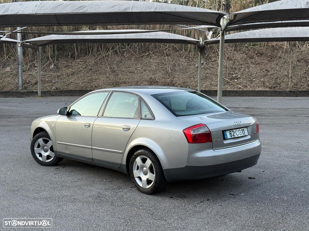 Audi A4 1.9 TDI m5 Sport - 4