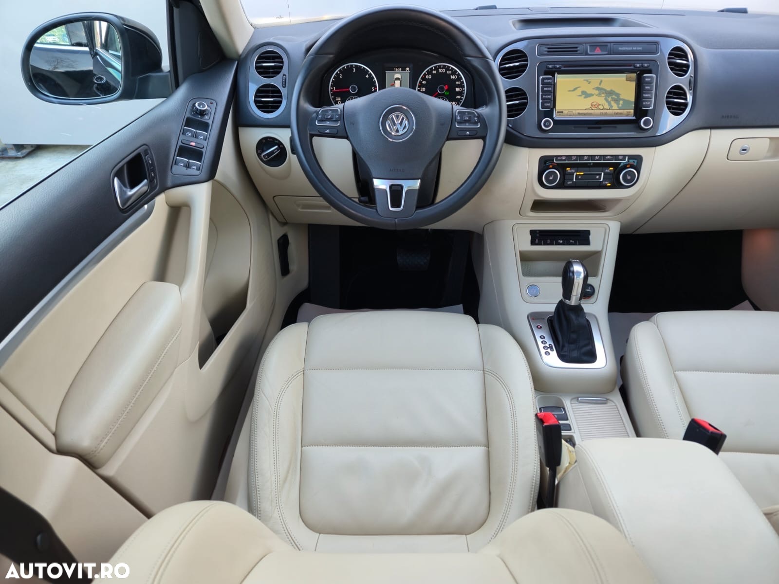 Volkswagen Tiguan 2.0 TDI DPF 4Motion BlueMotion Technology DSG Exclusive - 6