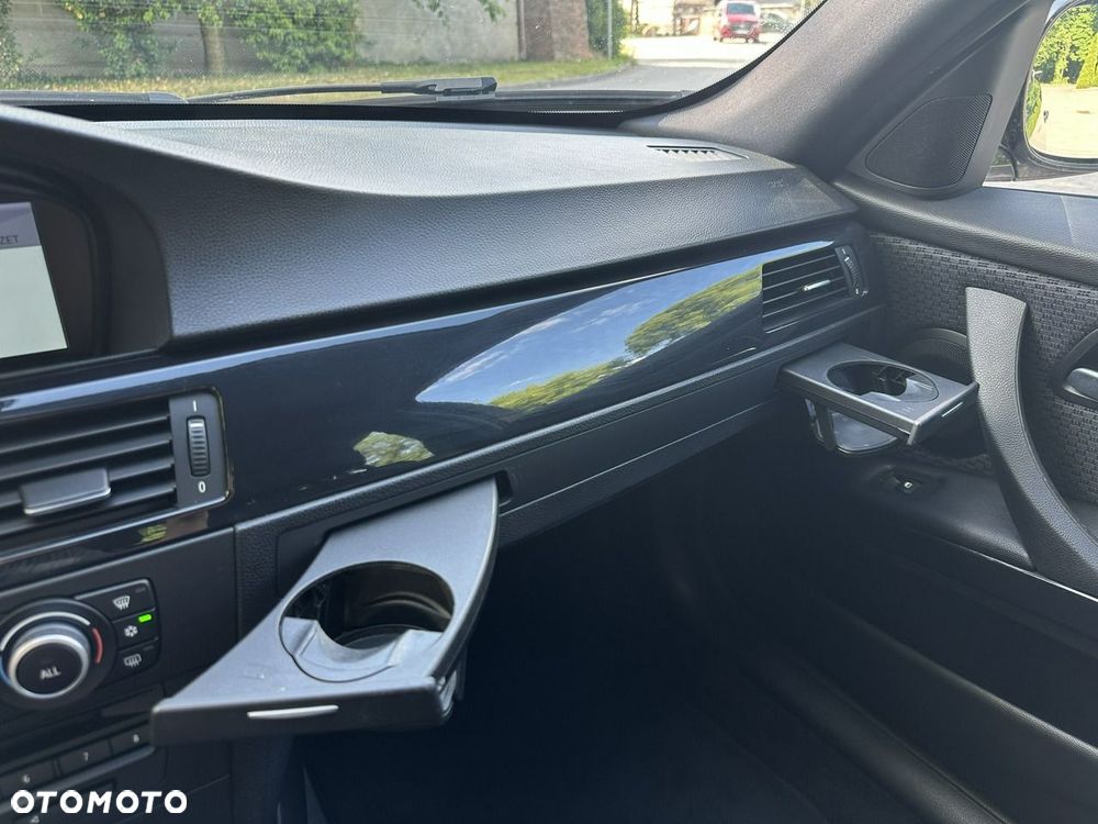 BMW Seria 3 - 18