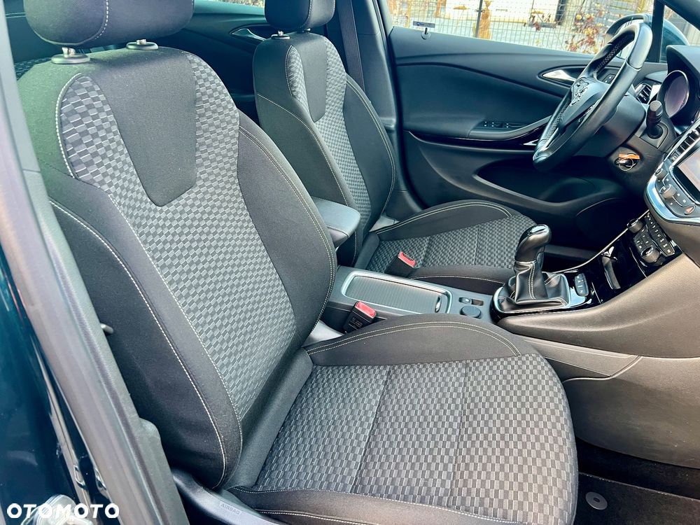 Opel Astra 1.4 Turbo Dynamic - 17