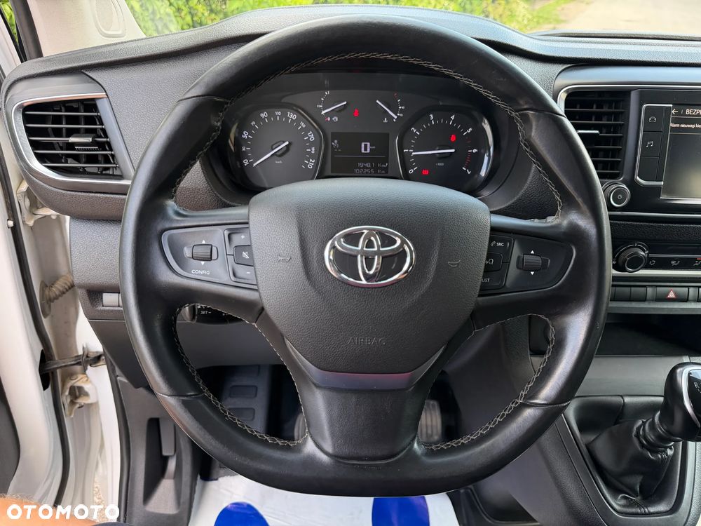 Toyota Proace Verso 2.0 D4-D Long Business - 23