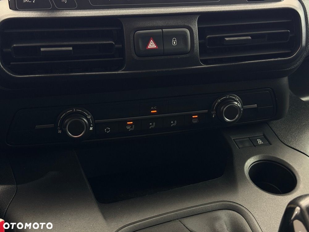 Opel Combo Enjoy - 24