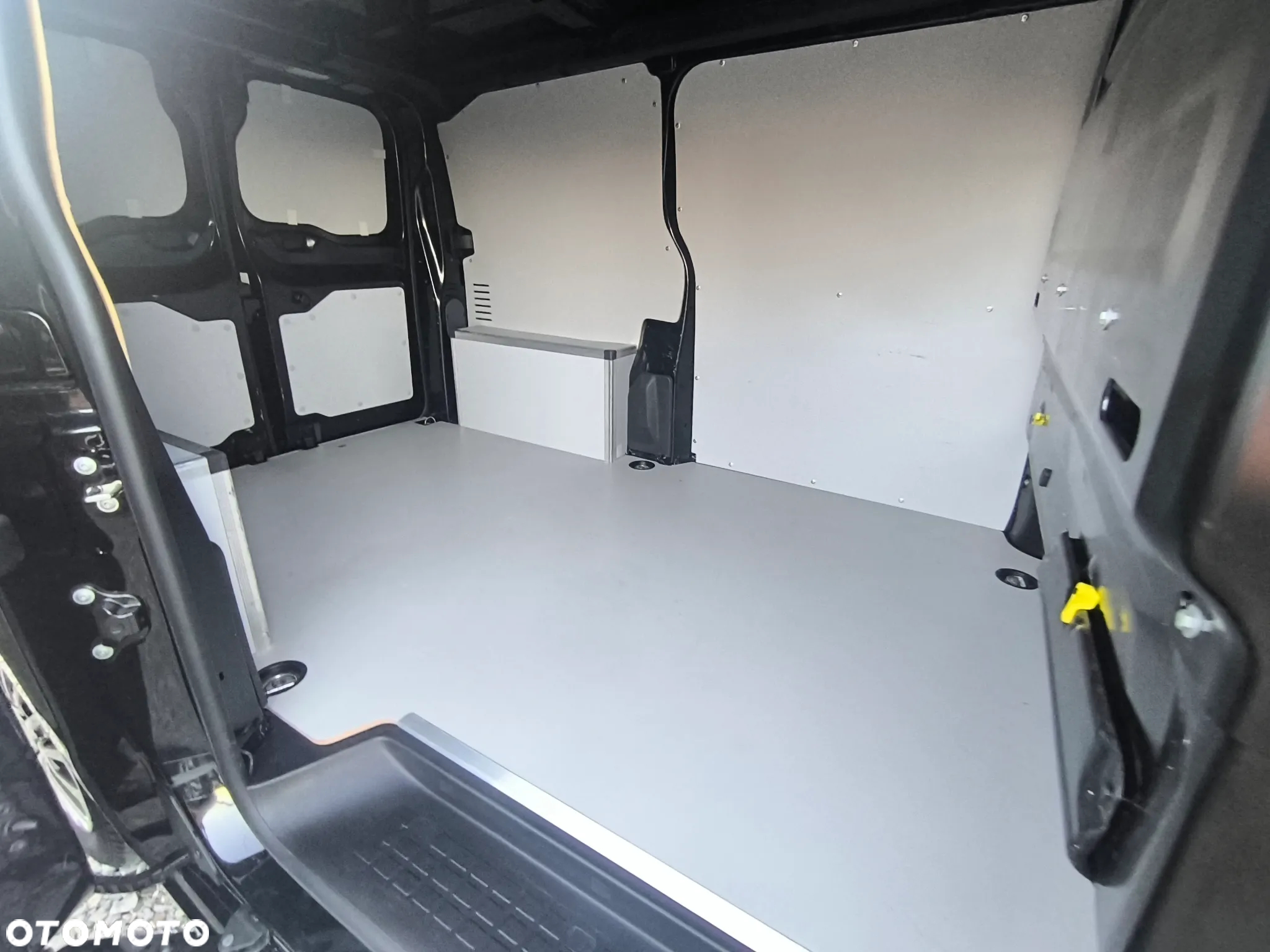 Opel VIVARO - 19