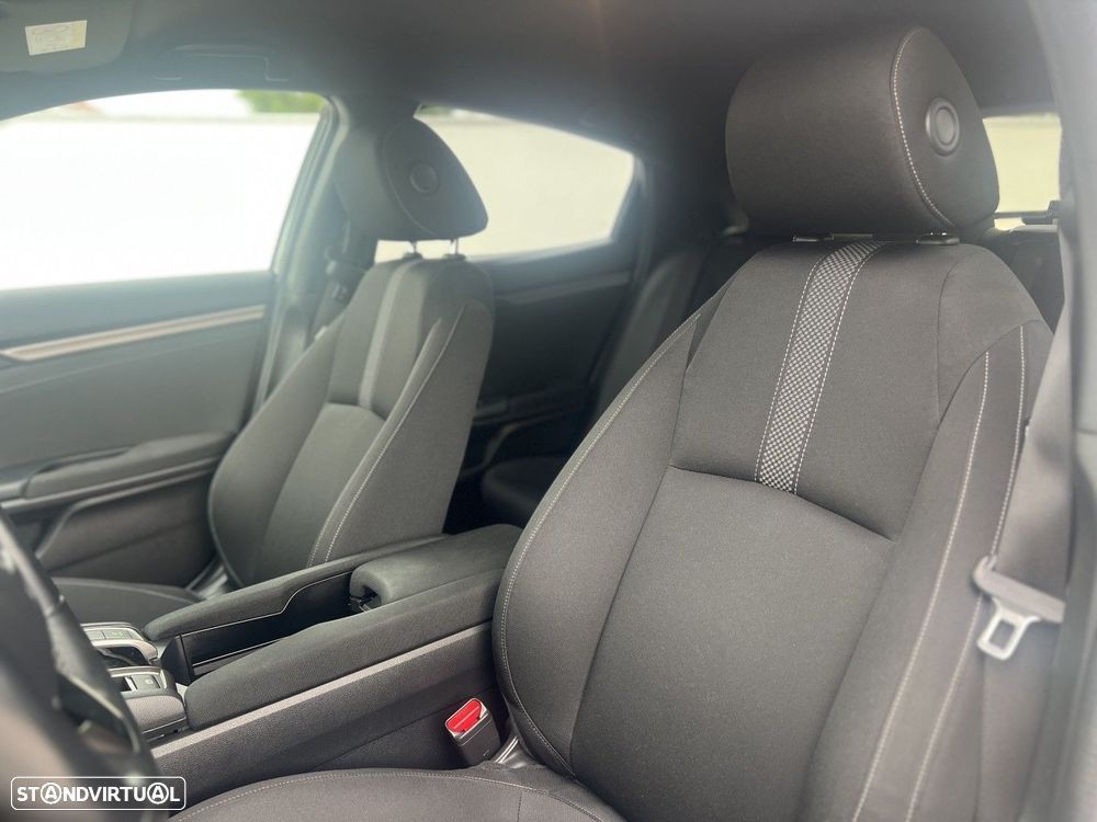 Honda Civic 1.0 i-VTEC Elegance - 12