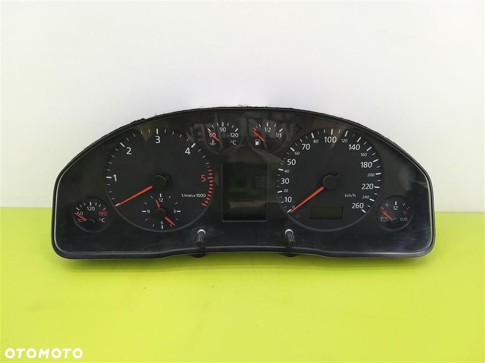 Licznik Audi A6 C5 V6 2.7B 250KM 1997–2004 VDO 8D0919881H - 1