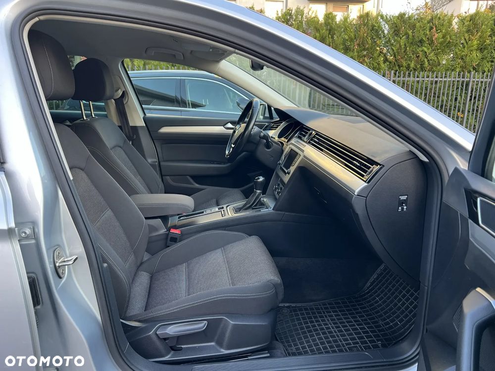 Volkswagen Passat 2.0 TDI BMT Comfortline - 10