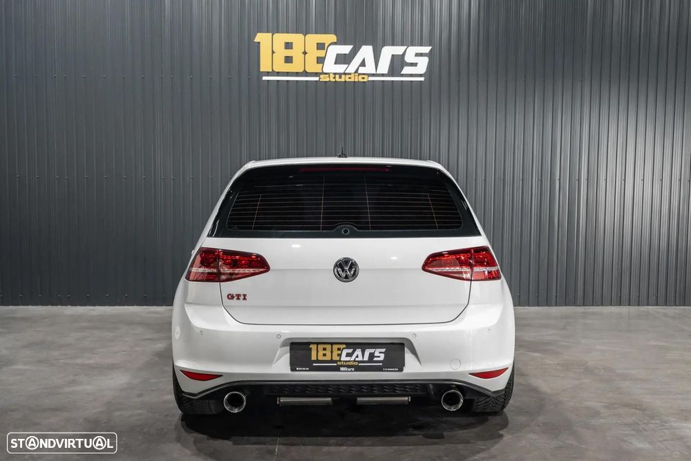 VW Golf GTI Performance BlueMotion DSG - 48