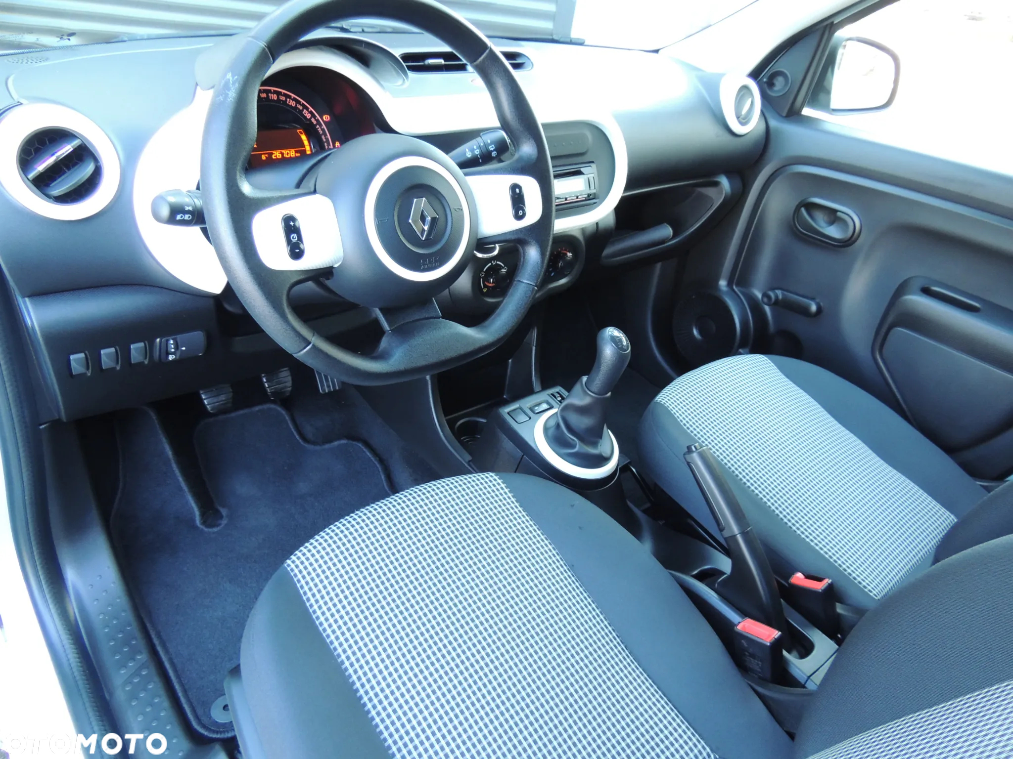 Renault Twingo SCe 70 Expression - 6