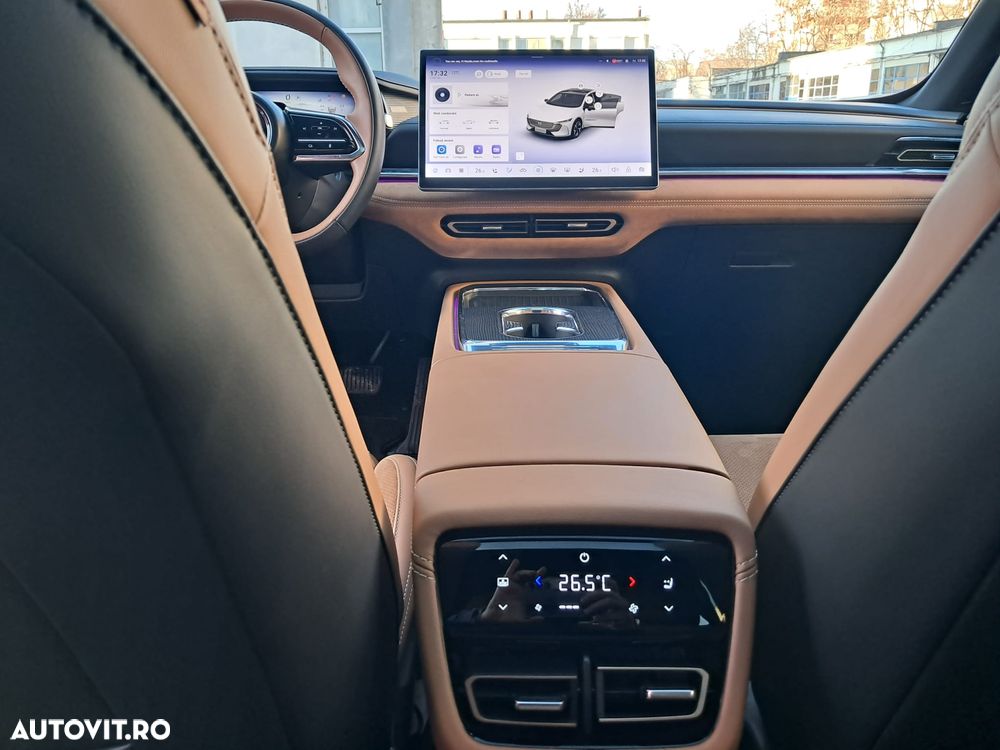 Mazda 6e EV Long Range Takumi Plus - 13