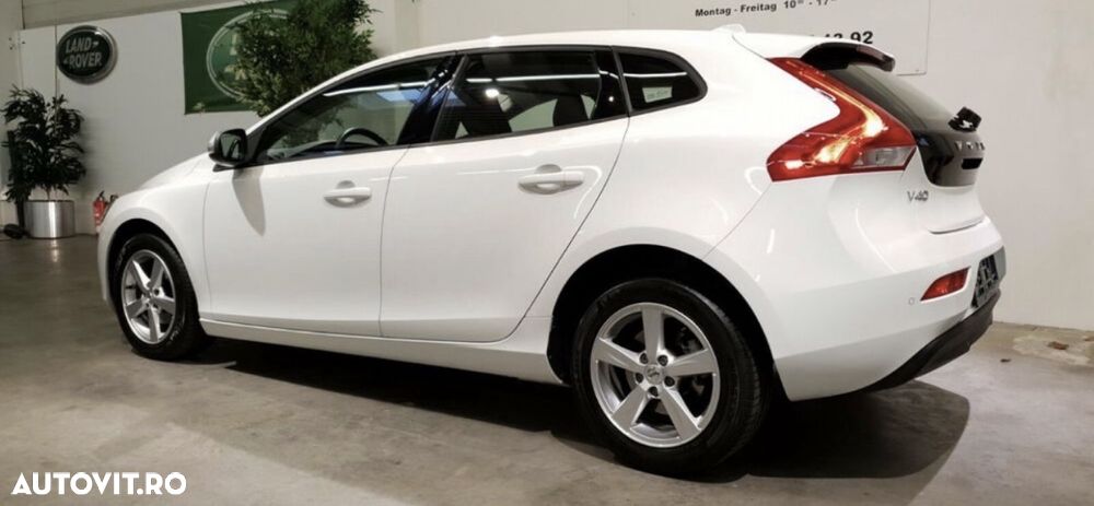 Volvo V40 D2 Momentum - 6