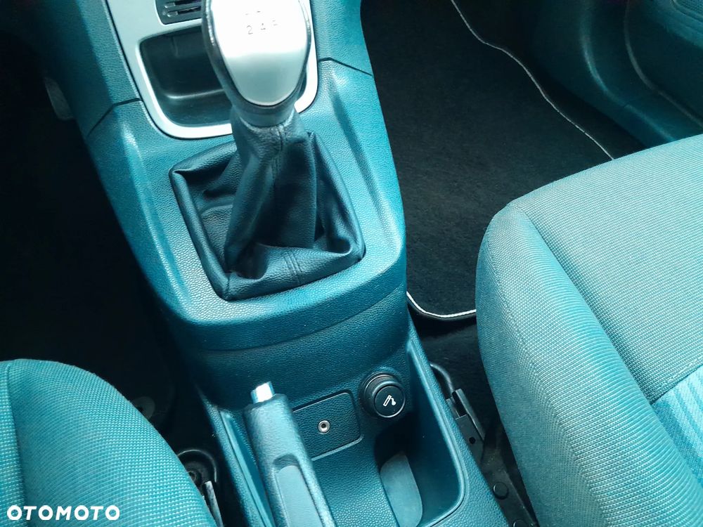 Ford Fiesta - 17