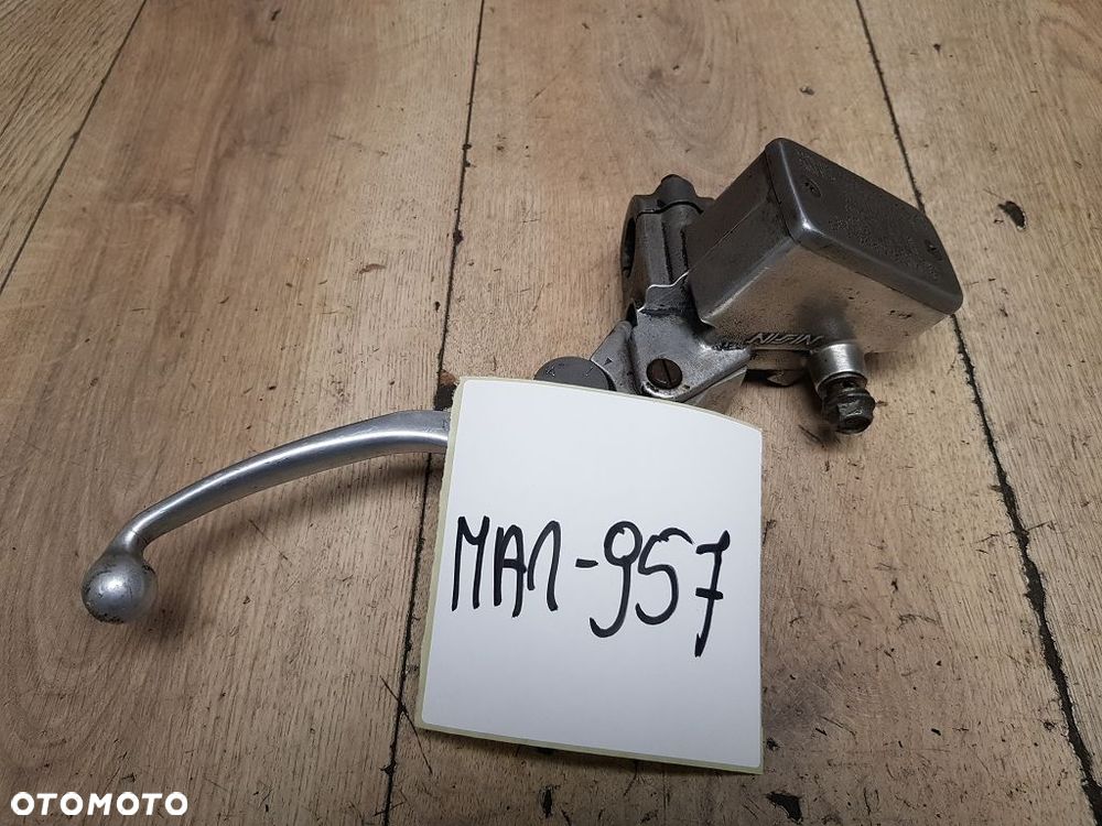 Pompa hamulcowa Nissin - 1