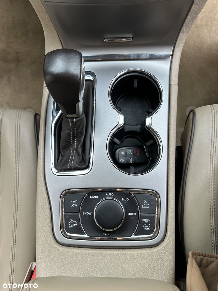 Jeep Grand Cherokee 3.0 CRD Overland - 29