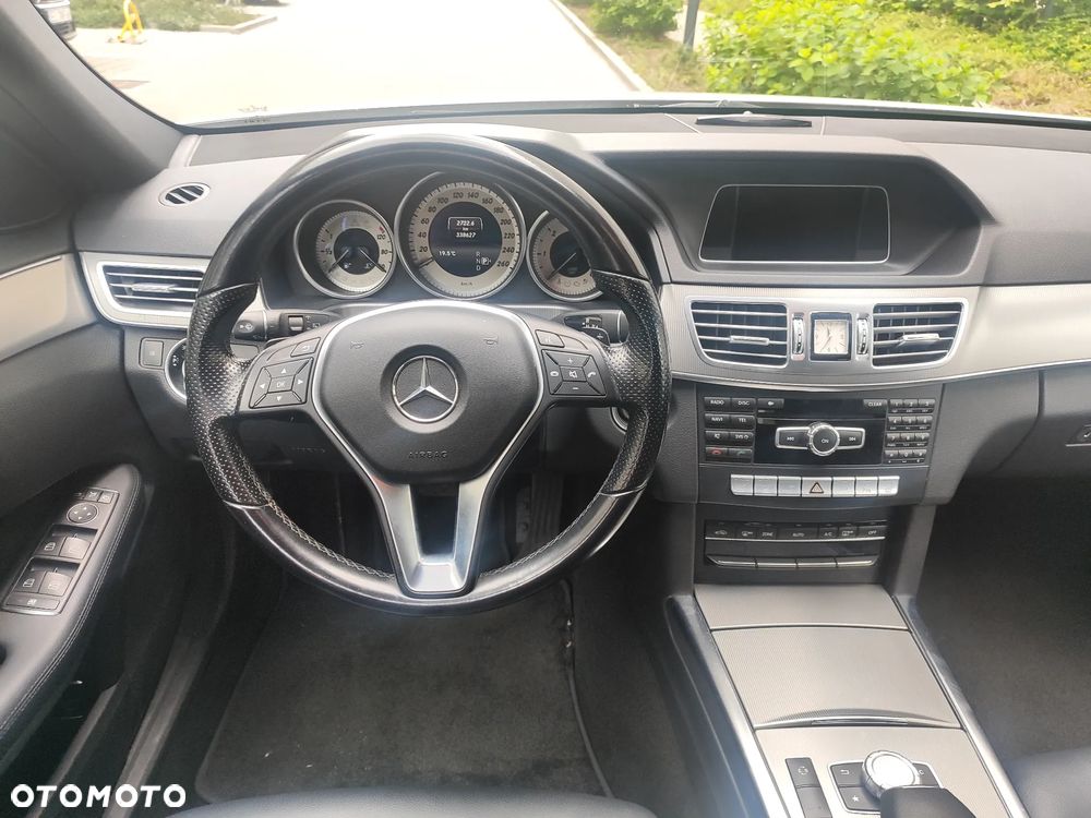 Mercedes-Benz Klasa E - 13