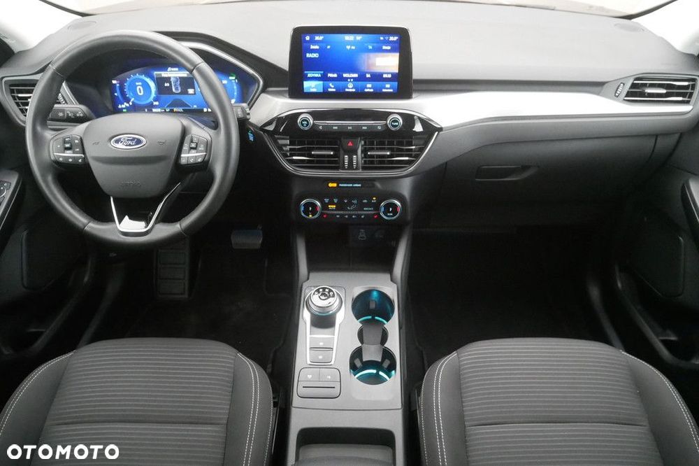 Ford Kuga - 8