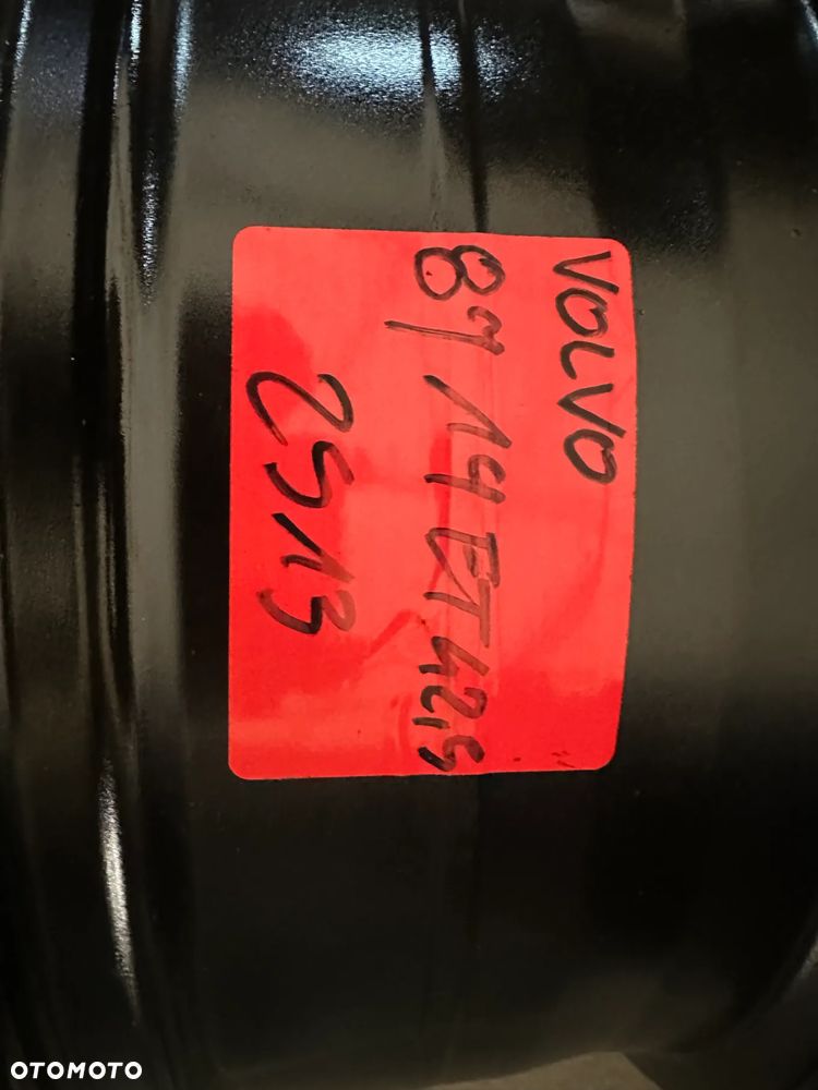 Volvo XC 90 XC 60 8J x 19 ET 42,5 4szt Felgi 31471604 31423021 - 7