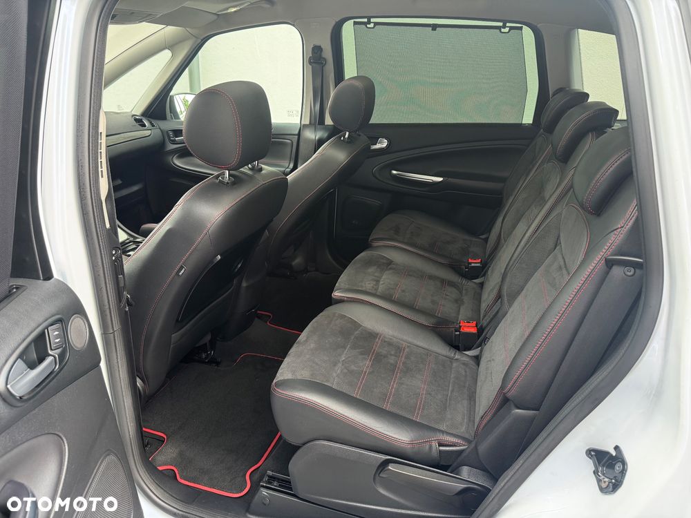 Ford S-Max 2.0 TDCi DPF Titanium - 16
