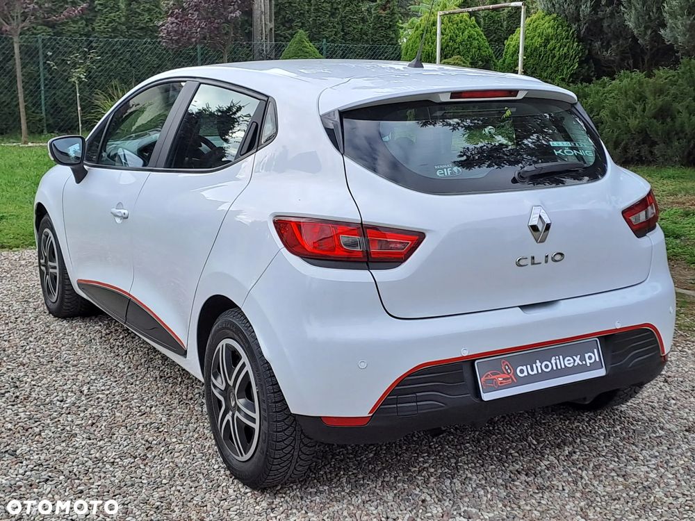 Renault Clio - 6