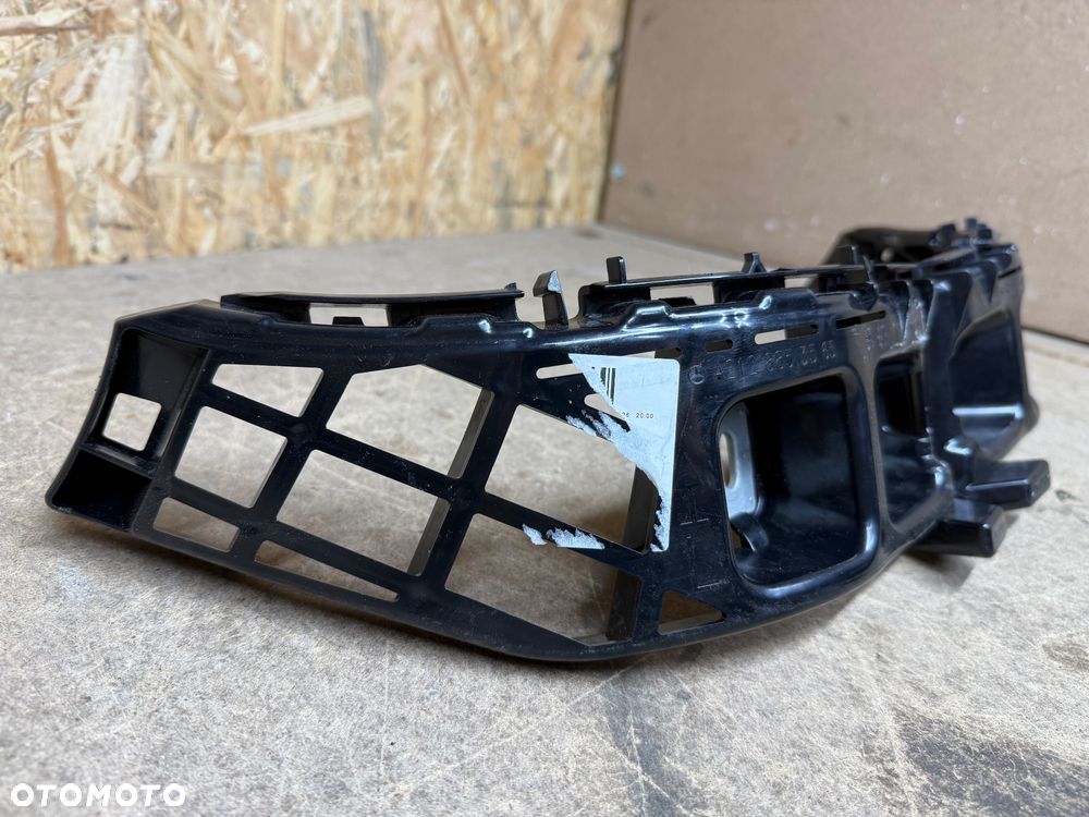 MERCEDES E W212 KOMBI PRAWY LEWY ŚLIZG ZDERZAK TYŁ A2128853665 A2128853565 - 7