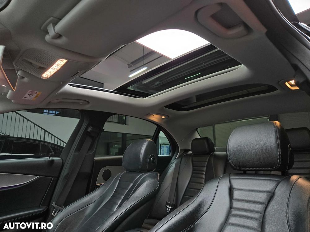 Mercedes-Benz E - 31